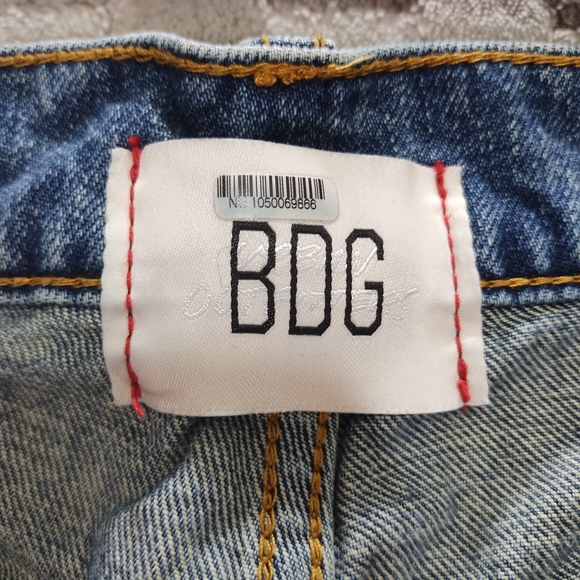 BDG-Urban Outfiitters-High Rise Baggy Jean-Unique Wash-31 - Picture 11 of 15